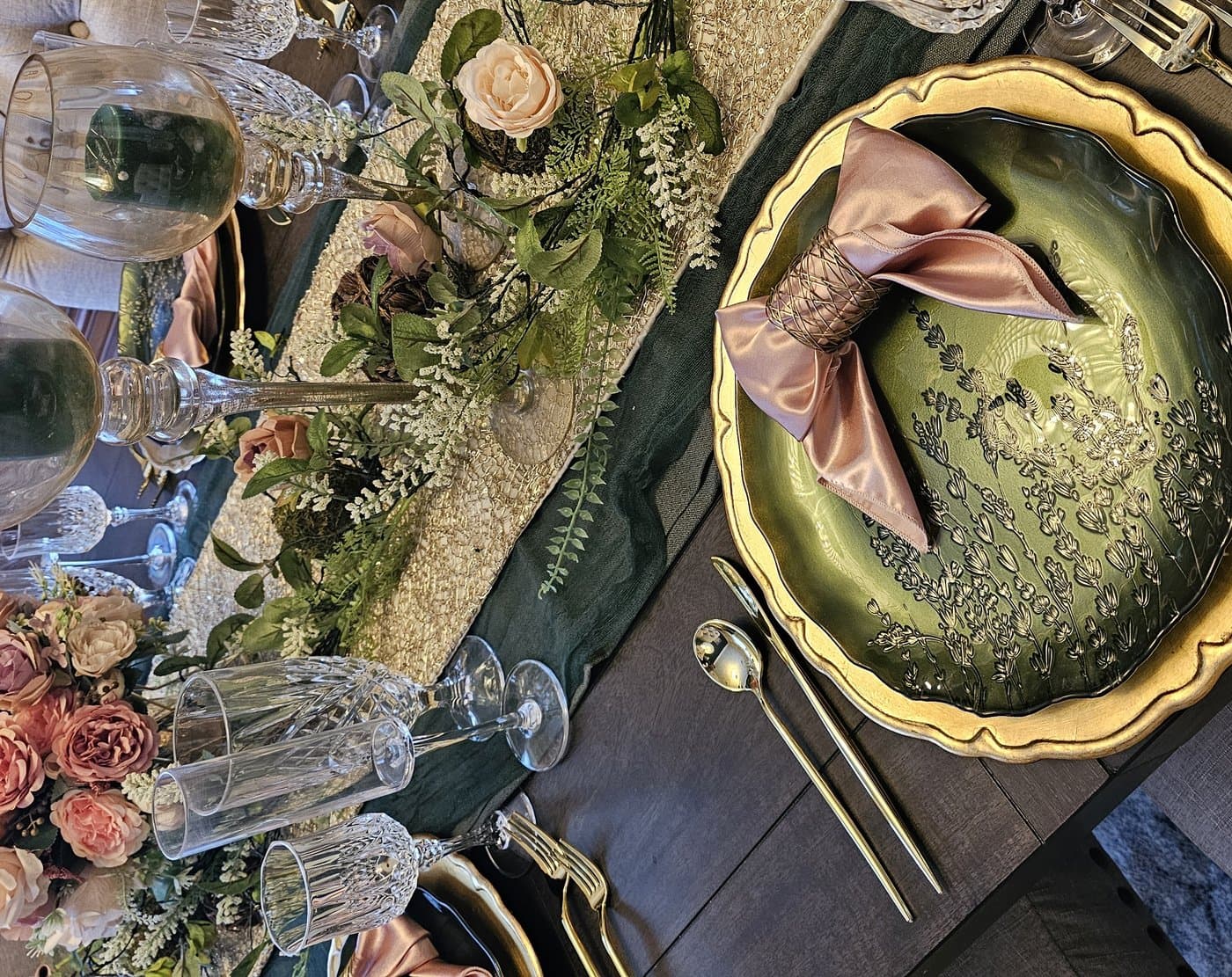 A warm Place & Plenty tablescape at home